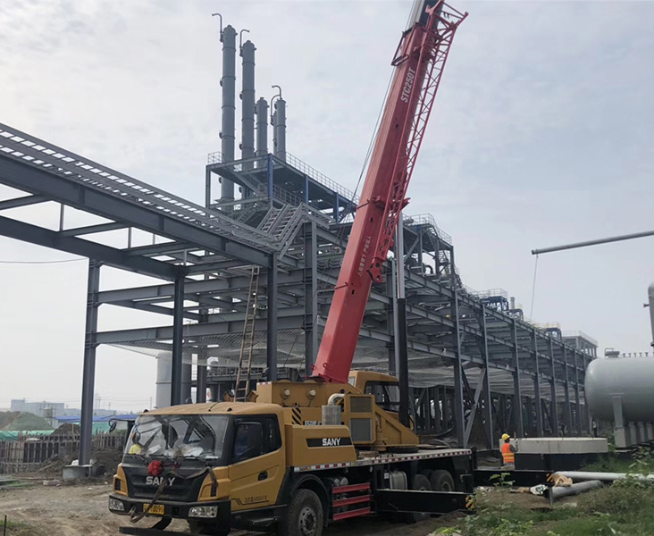 鋁合（hé）金橋（qiáo）架及安裝現（xiàn）場