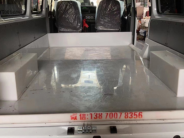 貨車 麵包車（chē）魚箱
